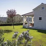 Whitestone Villa