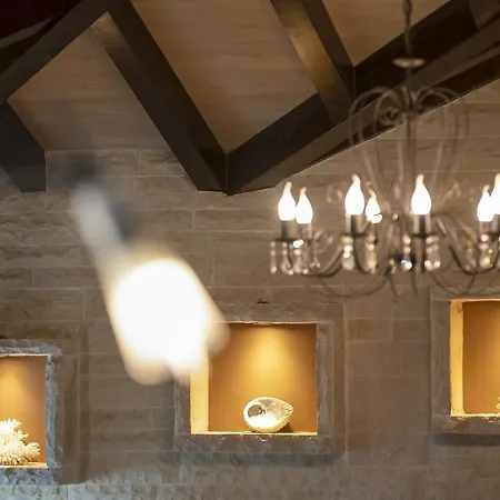 Whitestone * Šibenik