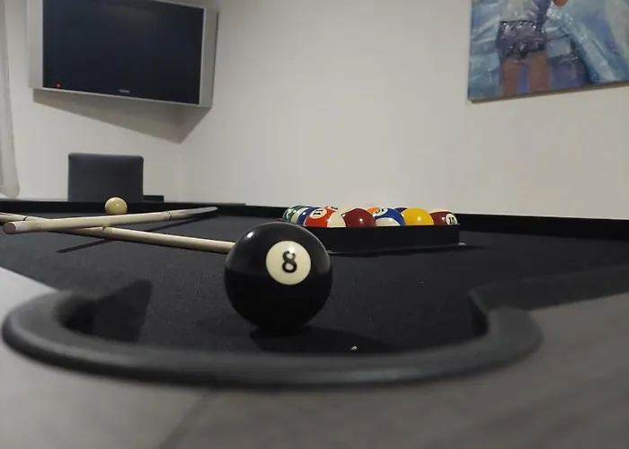 Whitestone שיבניק