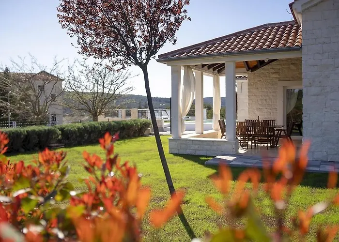 Whitestone * שיבניק