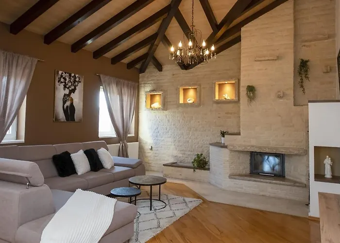 וילה Whitestone *