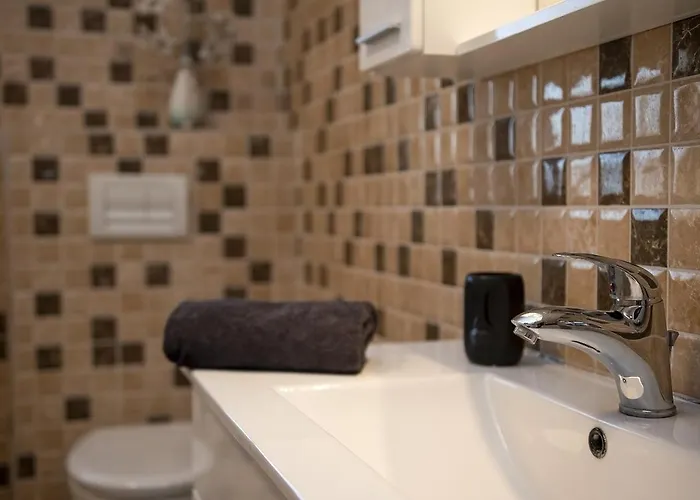 Whitestone * Šibenik