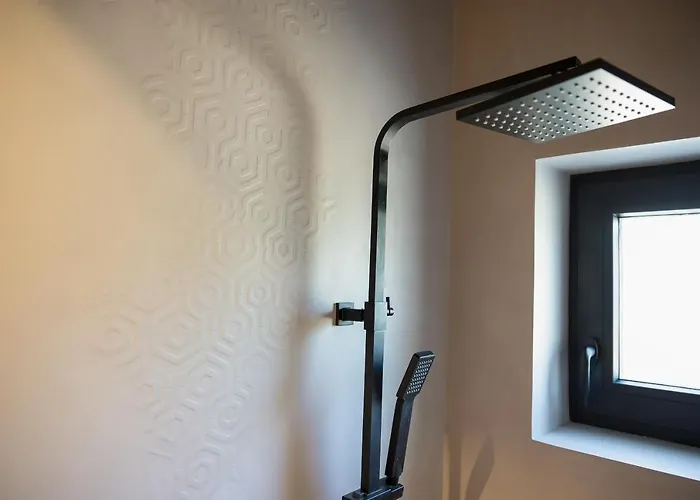 וילה Whitestone שיבניק